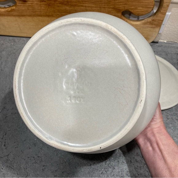 Pfaltzgraff Yorktowne vintage soup tureen - Picture 13 of 16